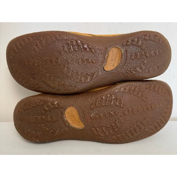 Born Womens Pine Brown Leather Handcrafted Plain Toe Casual Shoes US 7.5 M/W W12 - Picture 8 of 8